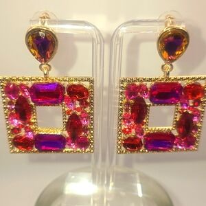 (E23) New Red/Pink Glass Gemstone Square Earrings